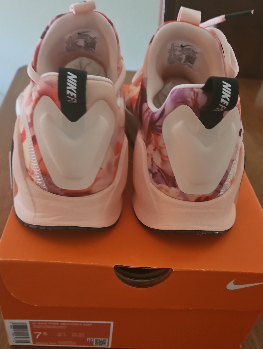 Nike Women's Pink Floral Print Running Sneakers - Picture 3 of 6